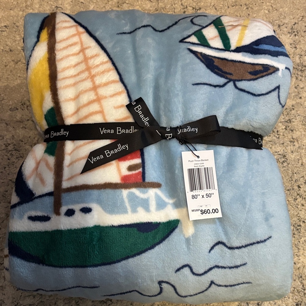 Vera Bradley Really Regatta Nautical Fleece Blanket with Sailboat Design NWT